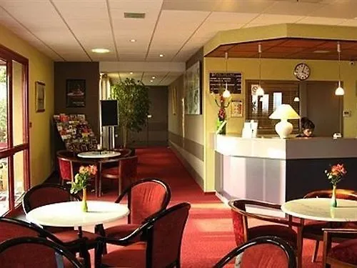 ***  Hotel De L'Isle - L'Isle D'Abeau France
